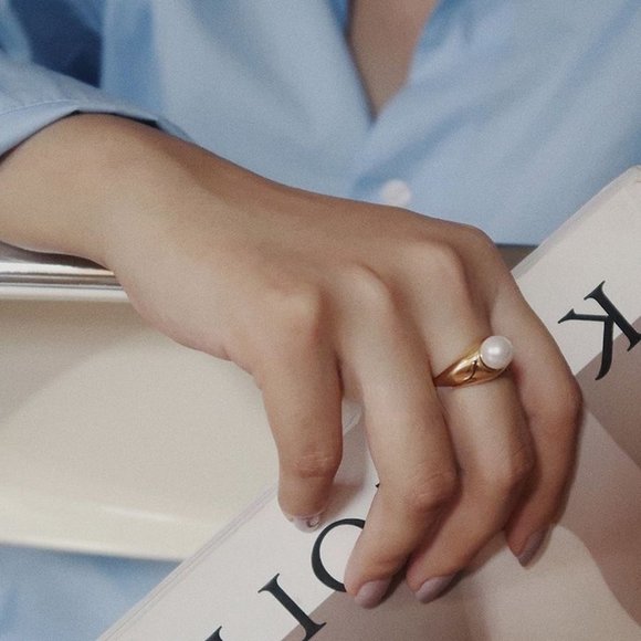 NEW 18K Gold Plated Round Pearl Ring - Picture 4 of 8